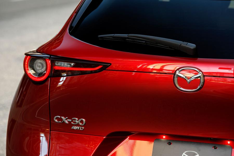 Детали экстерьера Mazda CX-30 2019 года  (NA) (фото 3 из 40)